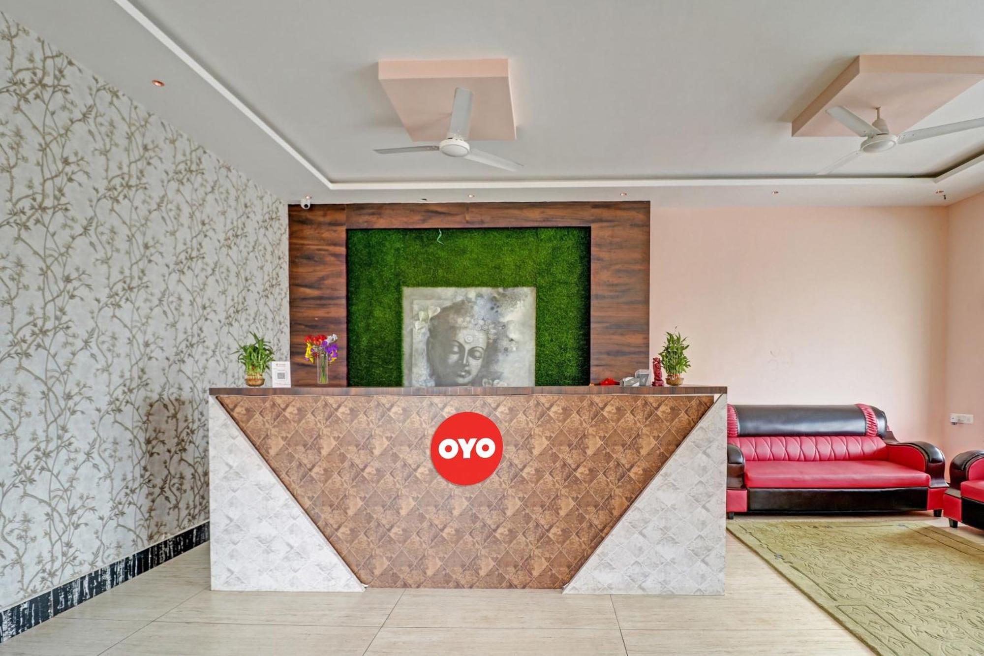 Hotel O Formula Vanivilasa Puram Exterior photo